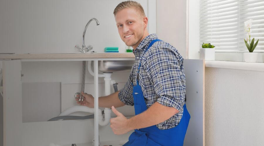 Expert burst pipe repair services in Hortonville, WI